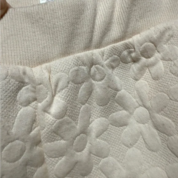 🧚🏻‍♀️ Pink Blush Pink Textured Floral Knit Lounge Shorts Elastic Waist Large - Picture 5 of 7